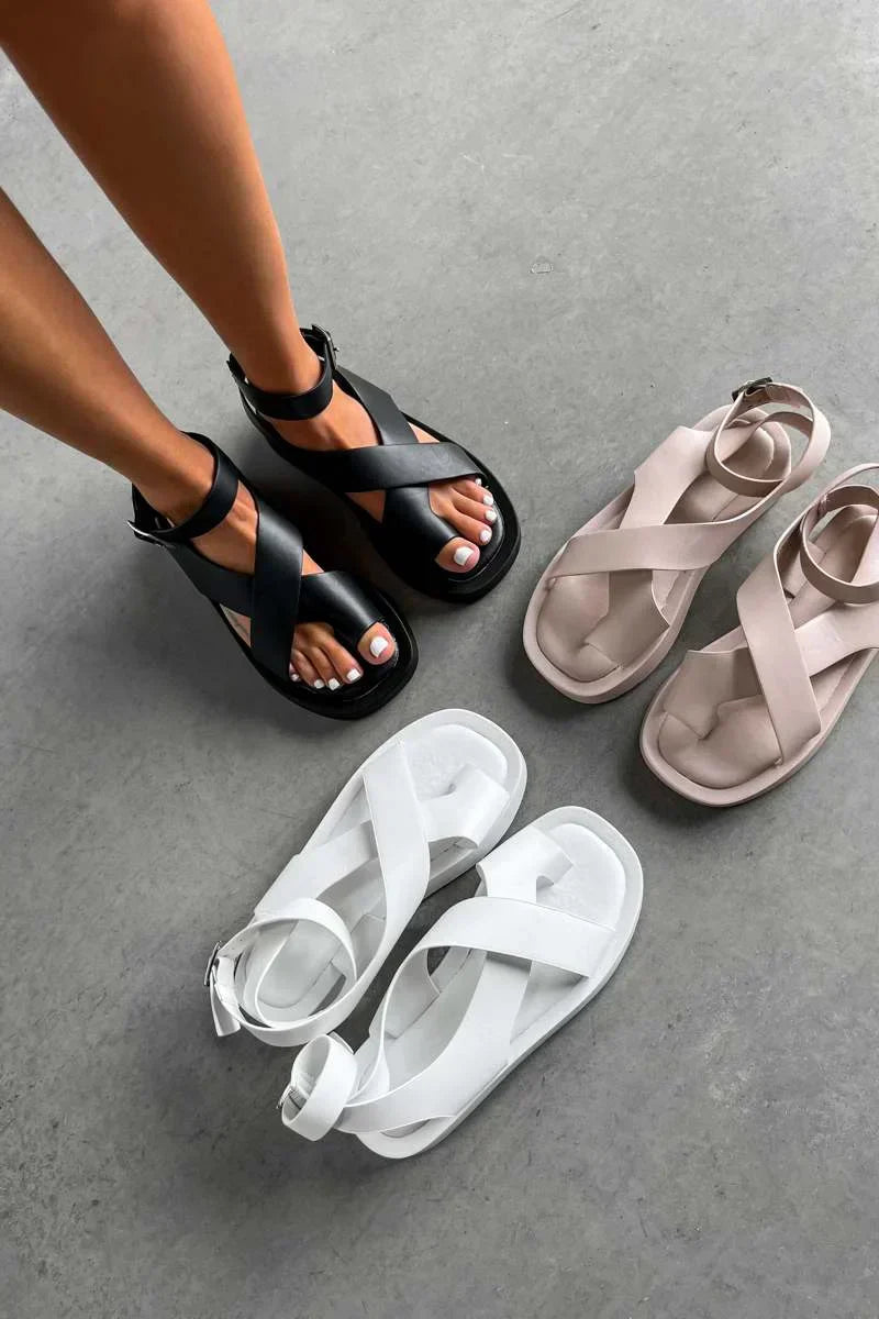 Nordiq™ | Eleganta & Avslappnade Sandaler Petra