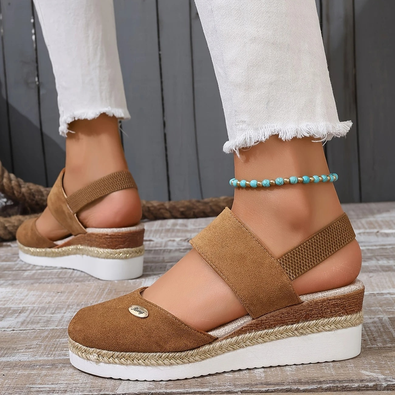 Nordiq™ | Antonia - Ortopediska Sandaler med Platå, Ventilerande och Avslappnade