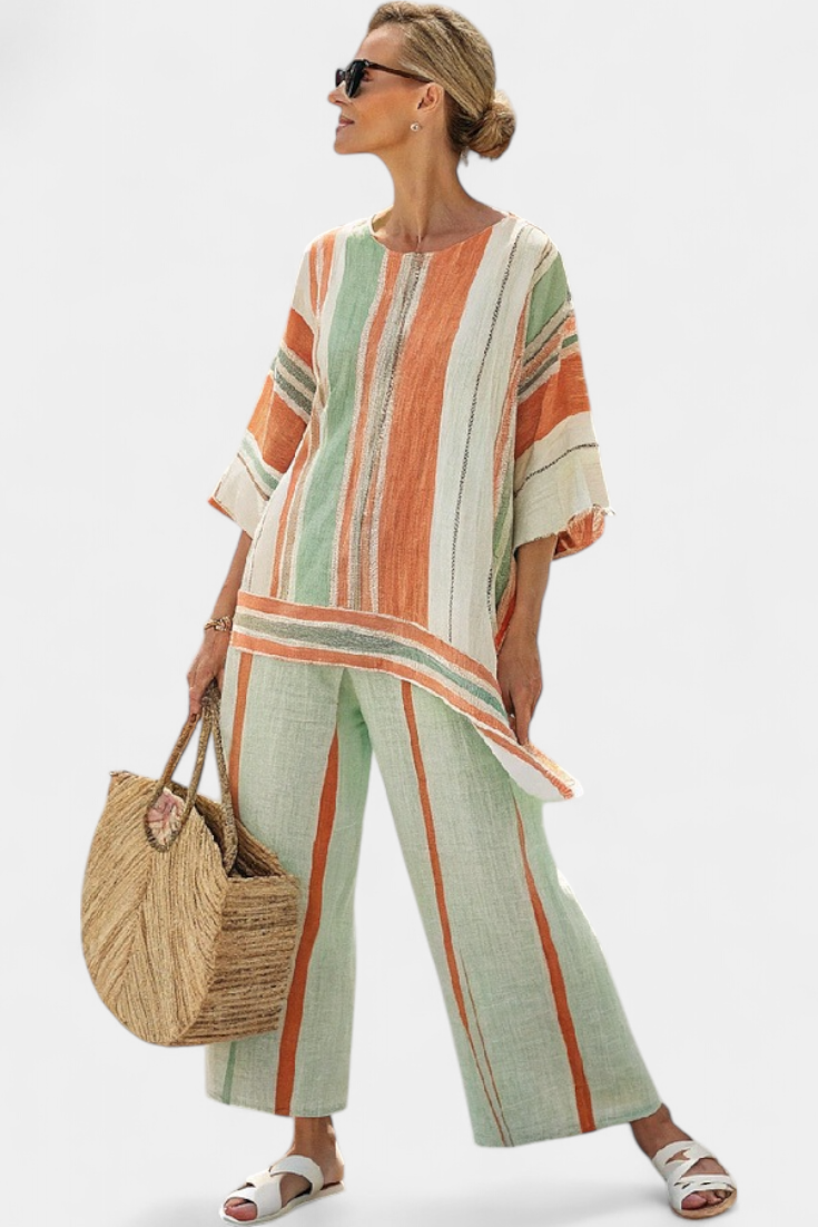 Elegant Set i Bambulinstyg med Asymmetrisk Blus och Vida Byxor för en Raffinerad Stil