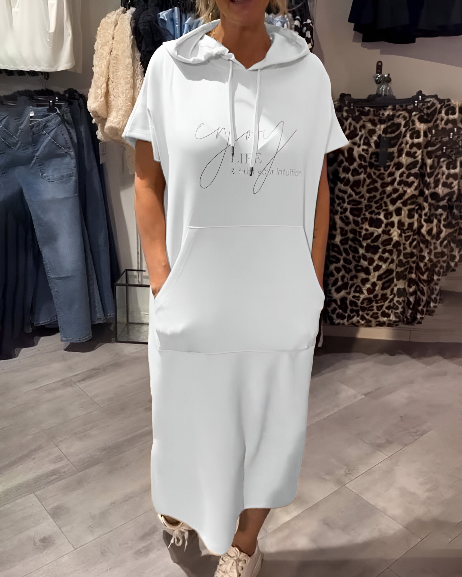 Nordiq™ | Anna, Elegant huva-klänning