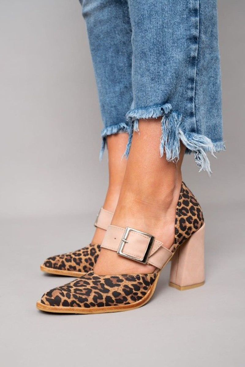 Avano™ | Sandaler i leopardmönstrad mocka med stabil klack