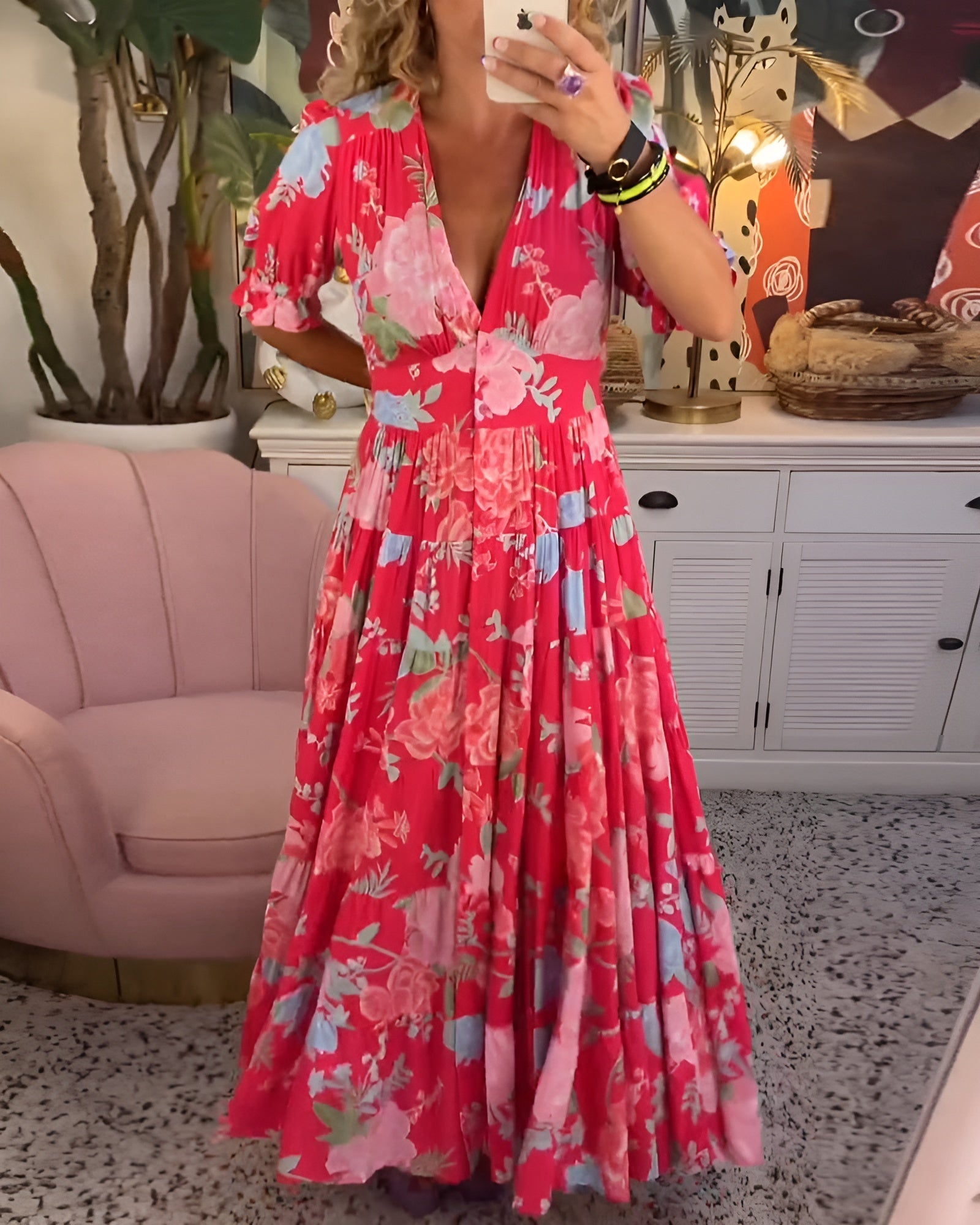 Nordiq™ | Carine Blommig Klänning – Fluid & Smickrande