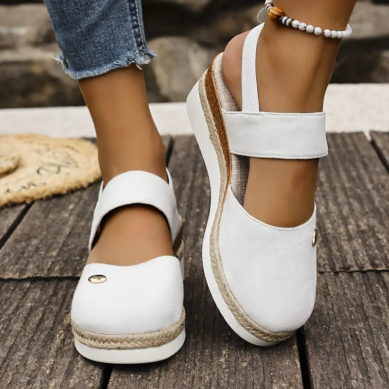 Nordiq™ | Antonia - Ortopediska Sandaler med Platå, Ventilerande och Avslappnade