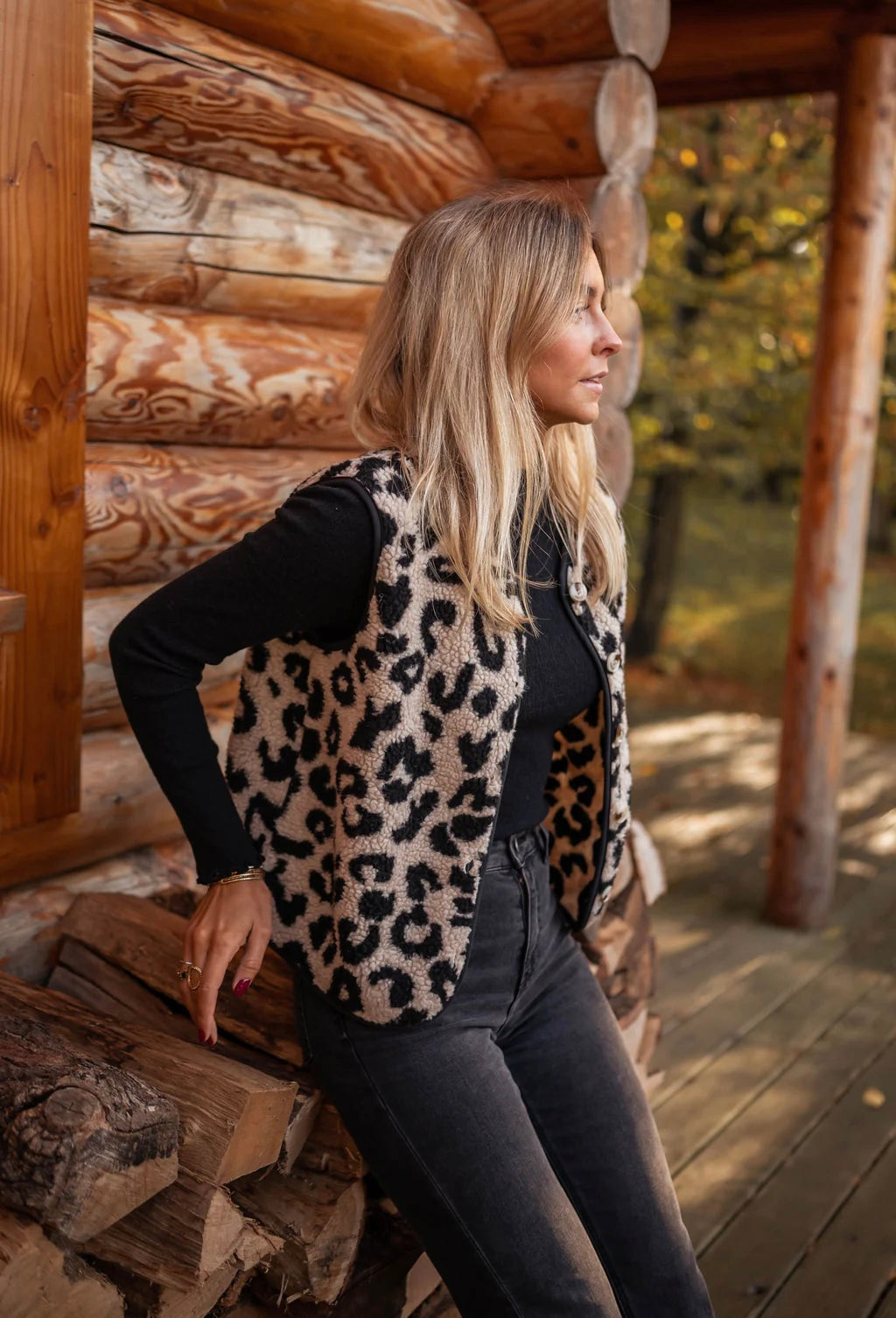Nordiq™ | Leana – Leopardmönstrad Gilet med Edge