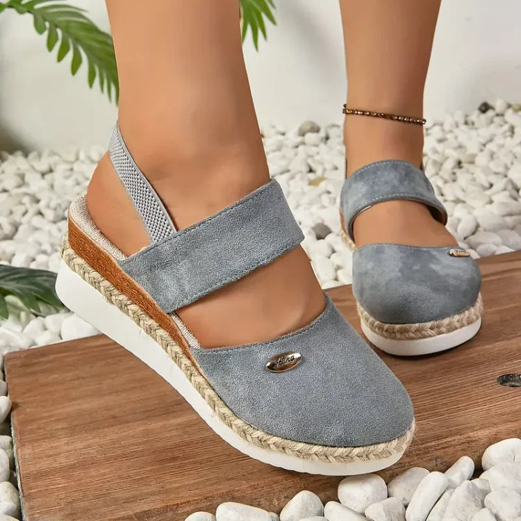 Nordiq™ | Antonia - Ortopediska Sandaler med Platå, Ventilerande och Avslappnade