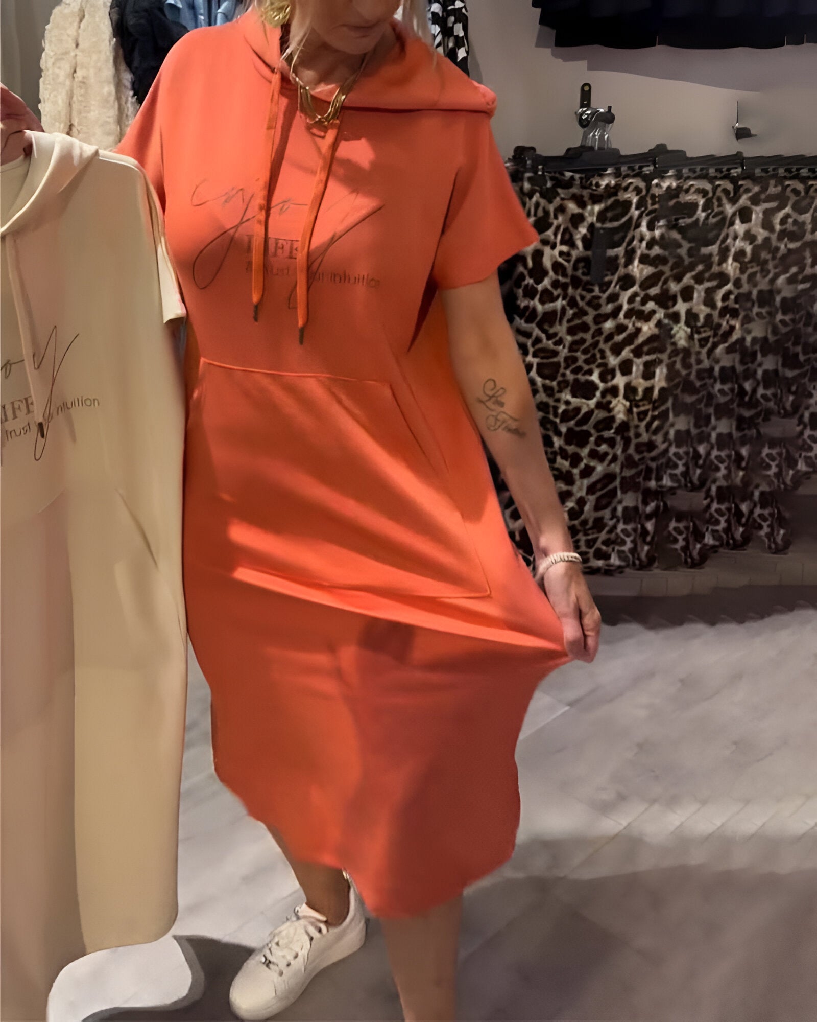 Nordiq™ | Anna, Elegant huva-klänning